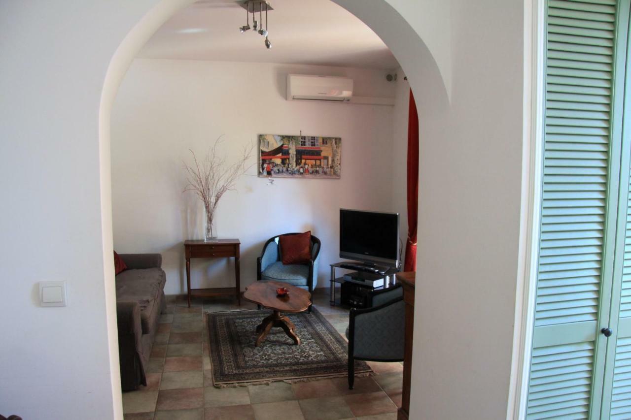 Appartement Avec Patio Et Garage Centre Ville Et Plage Sanary-sur-Mer Εξωτερικό φωτογραφία
