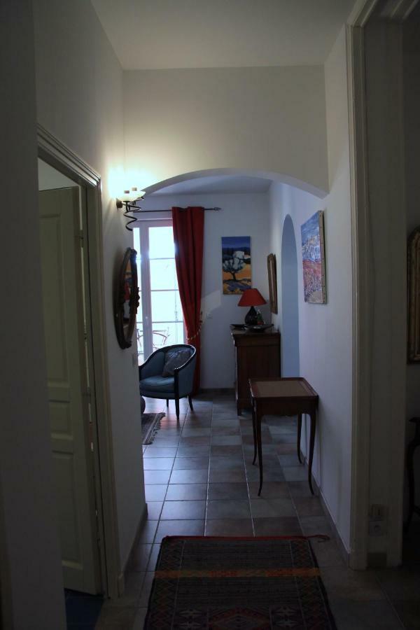 Appartement Avec Patio Et Garage Centre Ville Et Plage Sanary-sur-Mer Εξωτερικό φωτογραφία