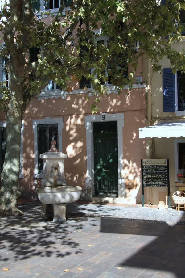 Appartement Avec Patio Et Garage Centre Ville Et Plage Sanary-sur-Mer Εξωτερικό φωτογραφία